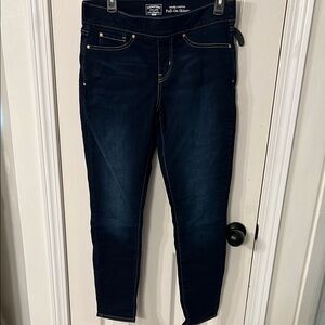Signature by Levi Strauss pull on Skinny Jeans